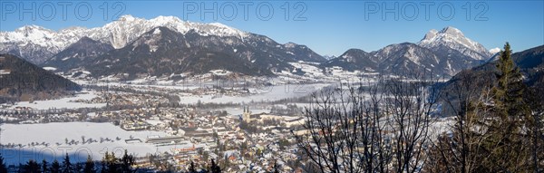 City of Admont and Hall Walls