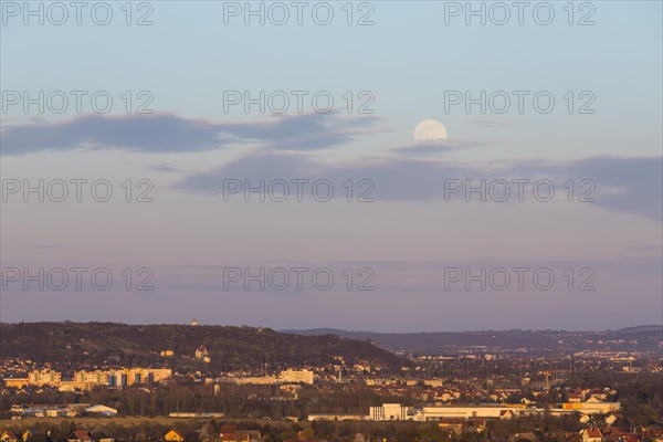 Moonrise from the viewpoint Boselspitze with view of Coswig