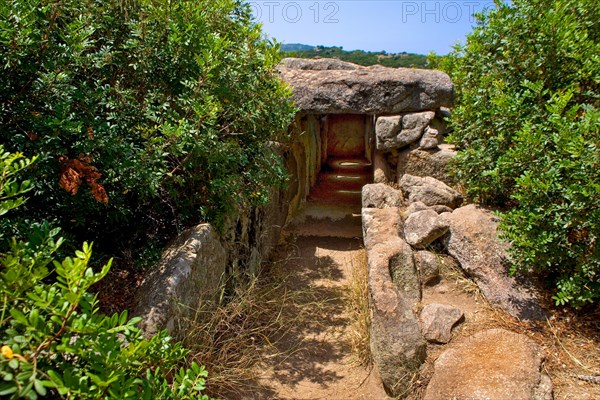 Giant's Tomb Sa Ena e Thomes
