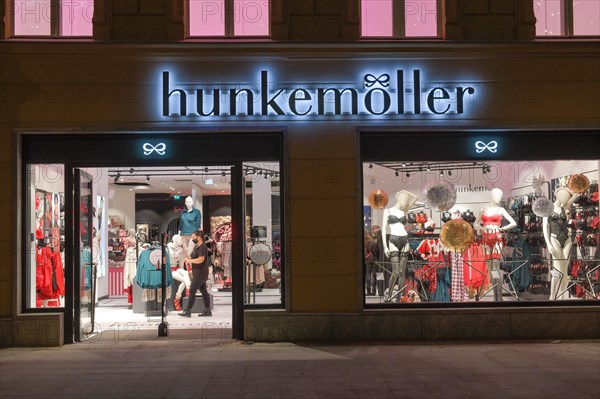 Hunkemoeller