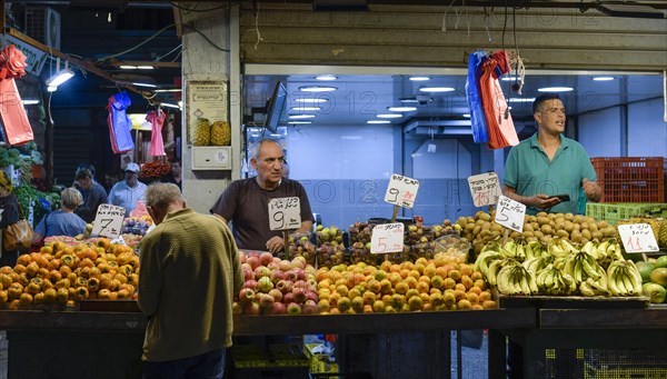 Fruit and Fruits