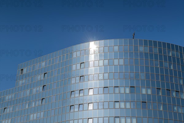 Platinum office building