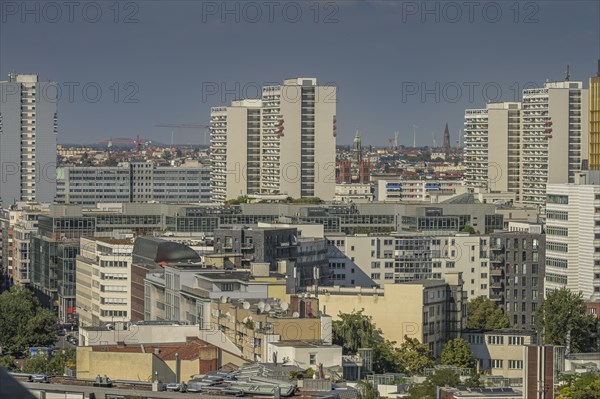 iblkae07225440.jpg