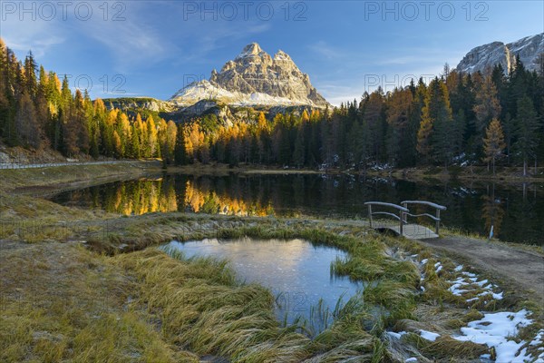 Antorno lake towards Tre Cime di Lavaredo mountain