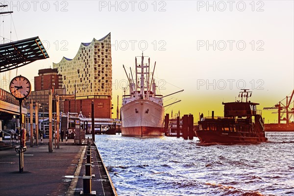 Elbe Philharmonic Hall with the Norderelbe at sunrise