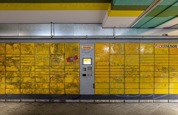Dirty packing station at Steglitz station