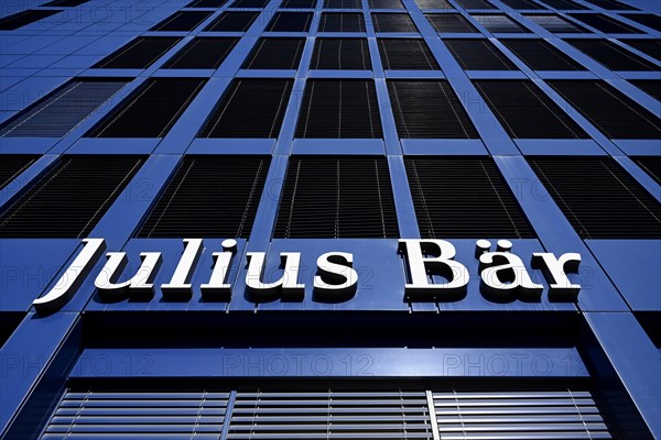 Julius Baer Bank building
