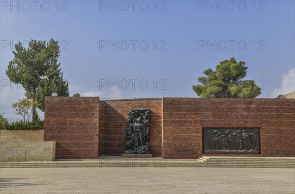 Warsaw Ghetto Square with Wall of Remembrance