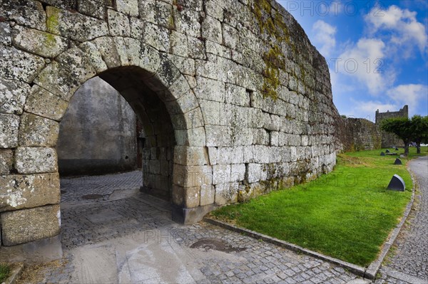 Oak's Gate