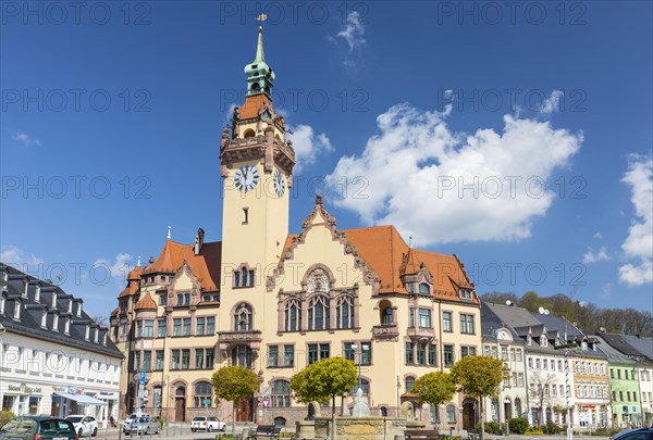 Town Hall and Wettin Fountain
