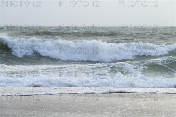 Breaking Wave