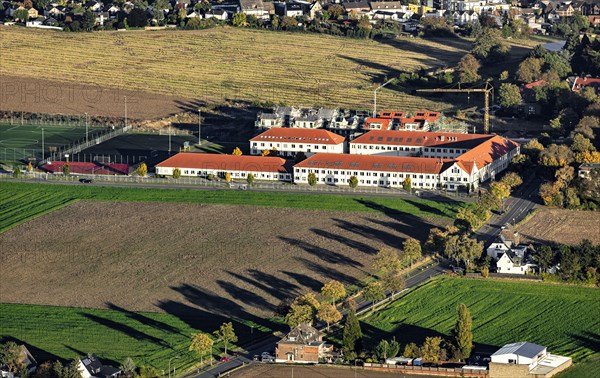 St. George's School