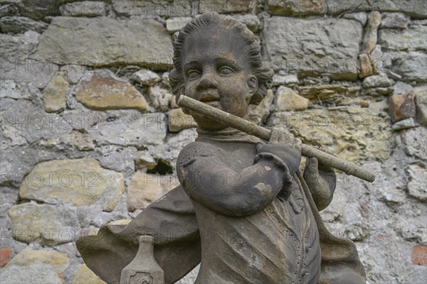 Cherub figure
