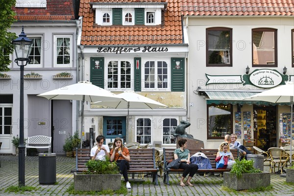 Street scene