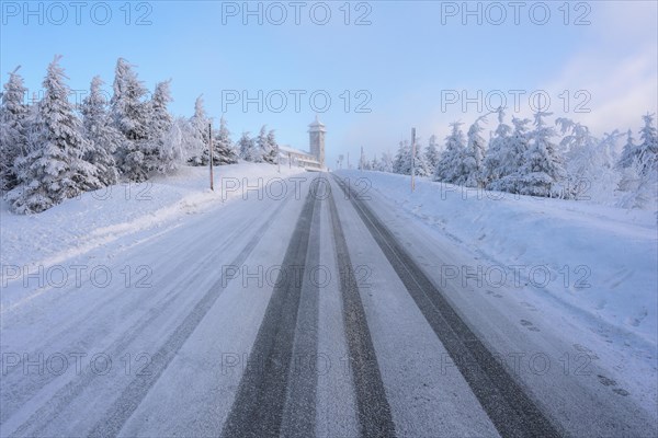 Road to Fichtelberghaus in the morning in winter