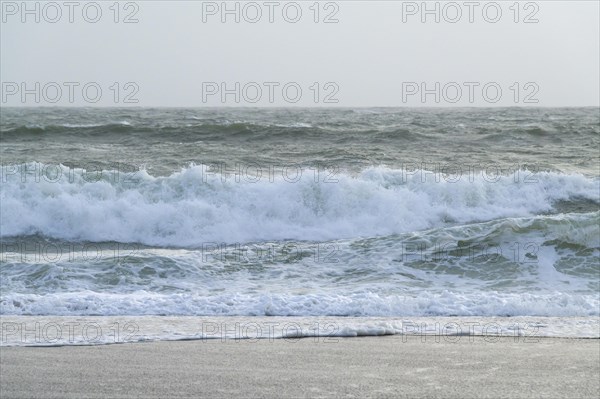 Breaking Wave