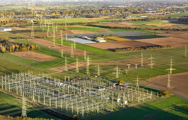 Power lines and Amprion substation