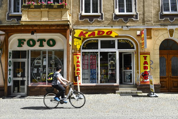 Shop
