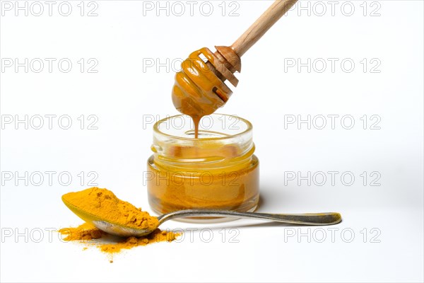 Bee honey with turmeric and turmeric powder