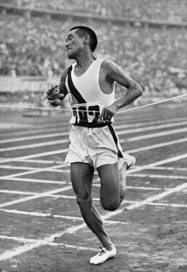 Marathon runner Kitei Son