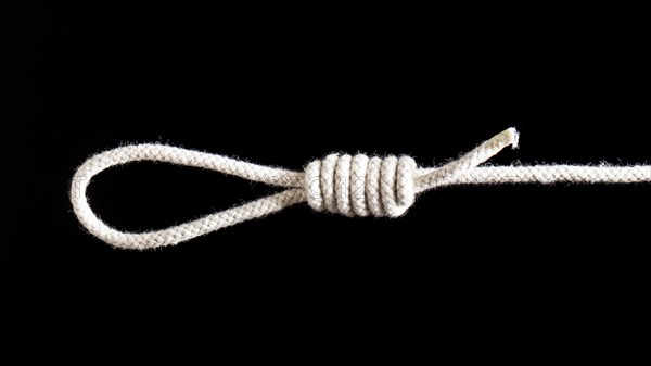 twisted cotton rope hangman knot