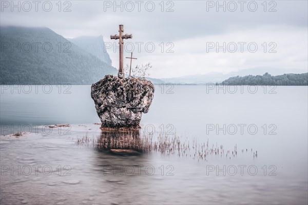 Cross stone