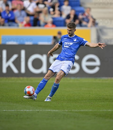Action Andrej Kramaric TSG 1899 Hoffenheim on the ball