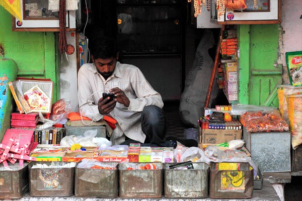 Street scene in the old town of Bikaner