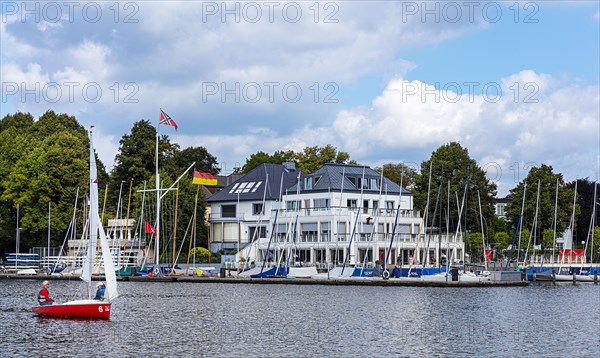 Jetty on the Aussenalster