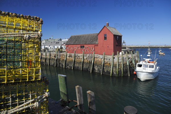 Fishing shack at Bradley Wharf