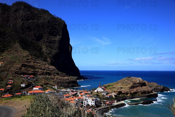 View of the village of Porto da Cruz