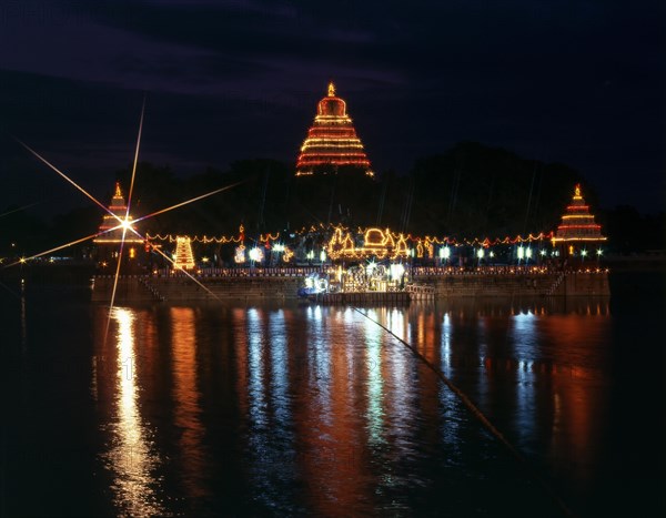 Illuminated Mariamman Teppakulam