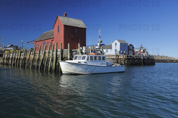 Fishing shack at Bradley Wharf