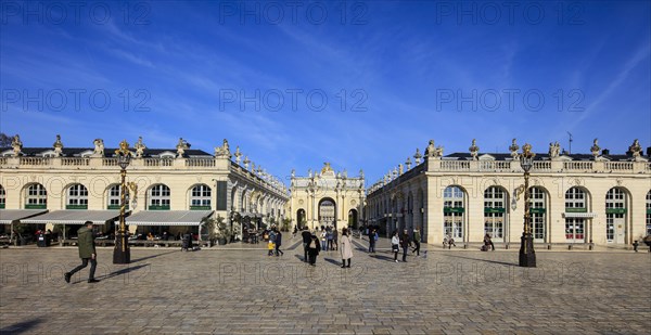 Arc Here Triumphal Arch