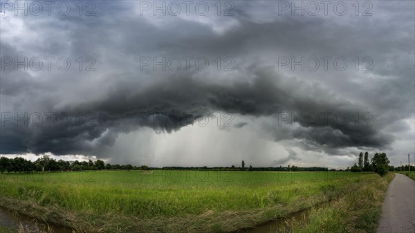 Thunderstorm cell