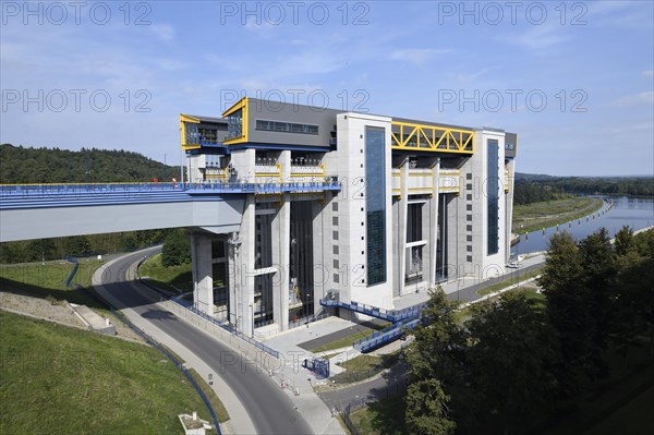 New Niederfinow ship hoist