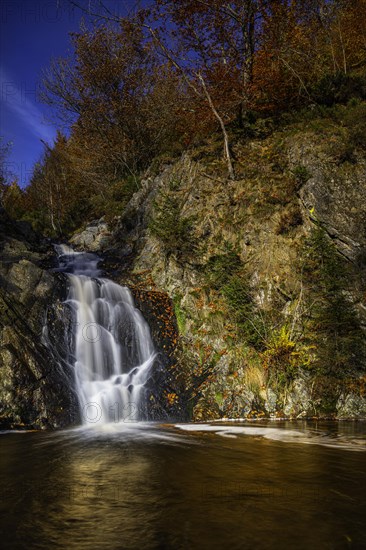 Herbststimmung am Wasserfall der Bayonne