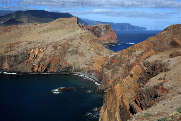 At Cap Ponta de Sao Lourenco