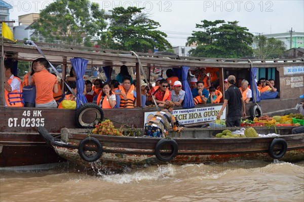 Cai Rang Floating Market