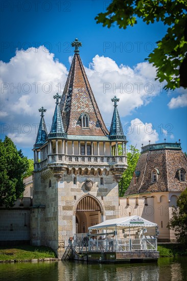 Franzensburg