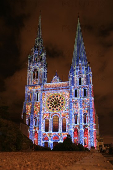 Lightshow CHARTRES EN LUMIERES