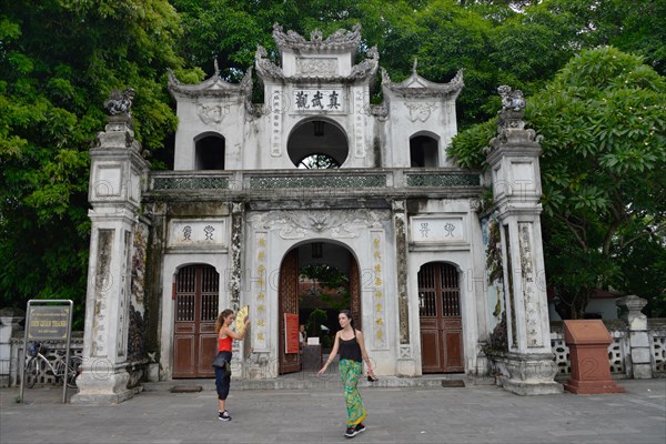 Quan Thanh Pagoda