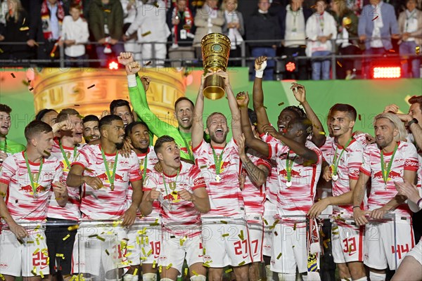 Cup presentation