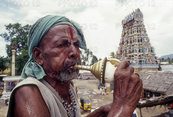 V. Periyakandan dasan