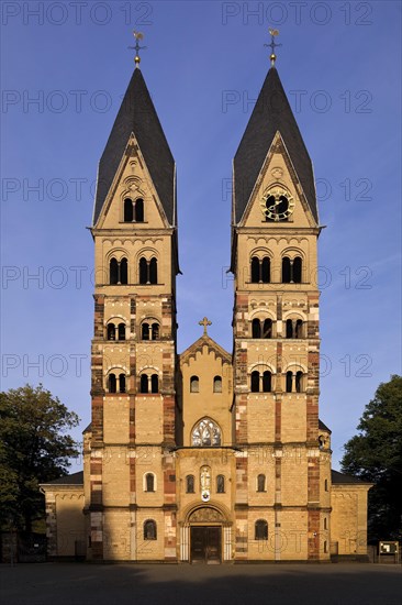 West facade of the Basilica St. Kastor