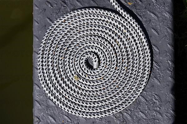 Coiled rope