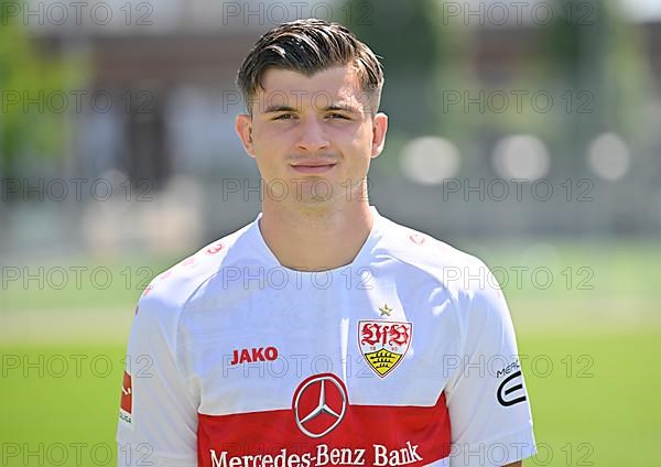 Antonis Aidonis VfB Stuttgart Portraittermin VfB Stuttgart 2022 2023 Licence Player Football 1. Bundesliga Men GER Stuttgart 05. 07. 2022