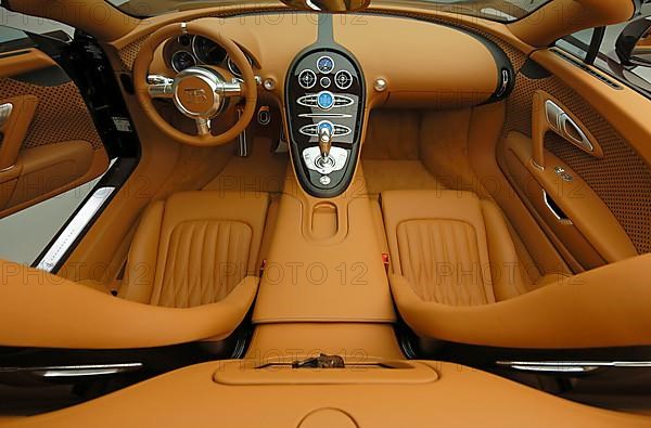 Sports car special model Rembrandt Bugatti from the series Les Legendes de Bugatti. The model
