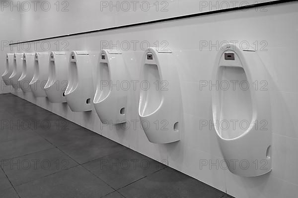 Men urinal,