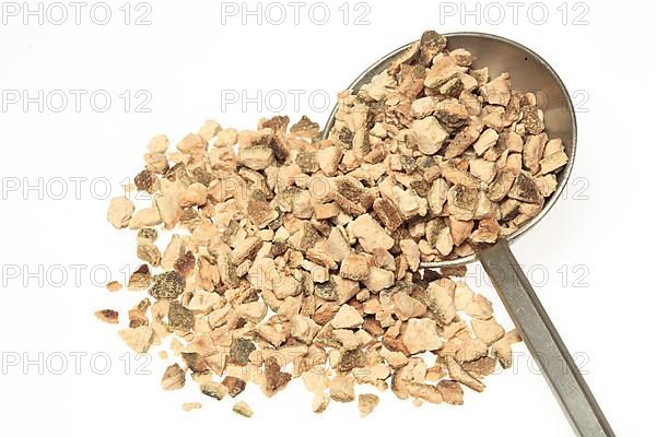 Dried curacao peel pieces, bitter orange